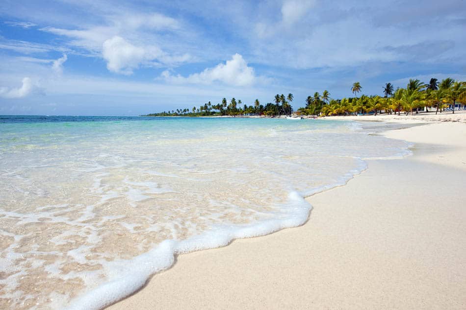 Playa caribeña en la isla Saona, República Dominicana.